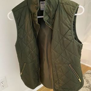 [old navy] padded detail vest